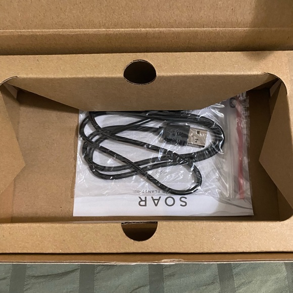 NWT Wireless Charging HD Stereo Speaker - Picture 4 of 7